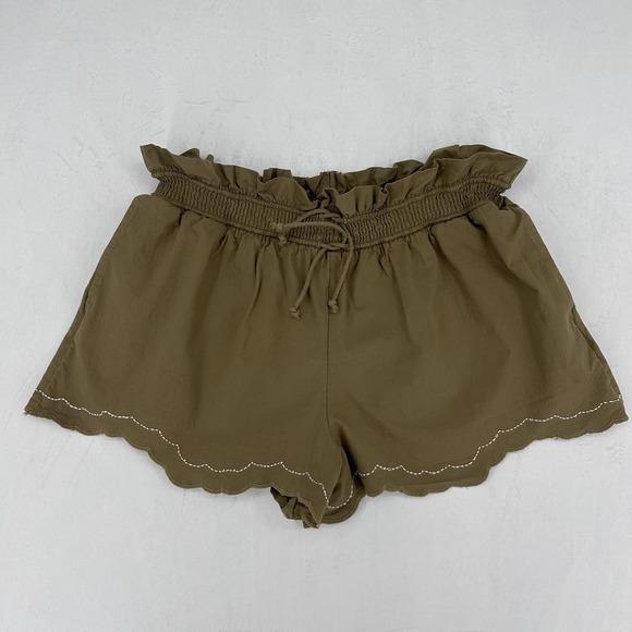 Anthropologie Pants - Anthropologie Scallop-Hem Shorts Size Medium Green Elastic Waist Pull On Cotton‎